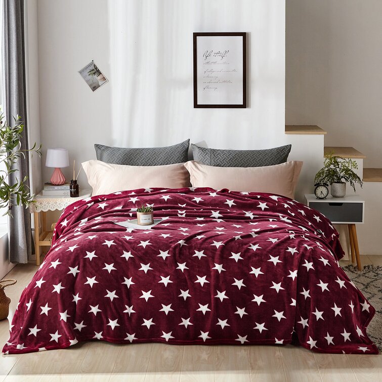 Fleece star outlet bedding